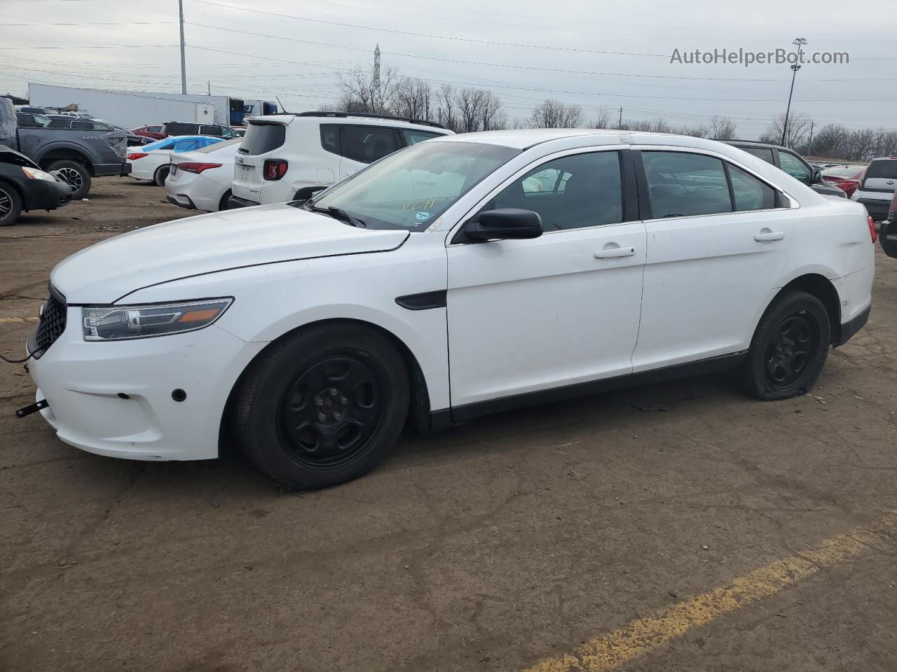 2017 Ford Taurus Police Interceptor White vin: 1FAHP2MT8HG145732