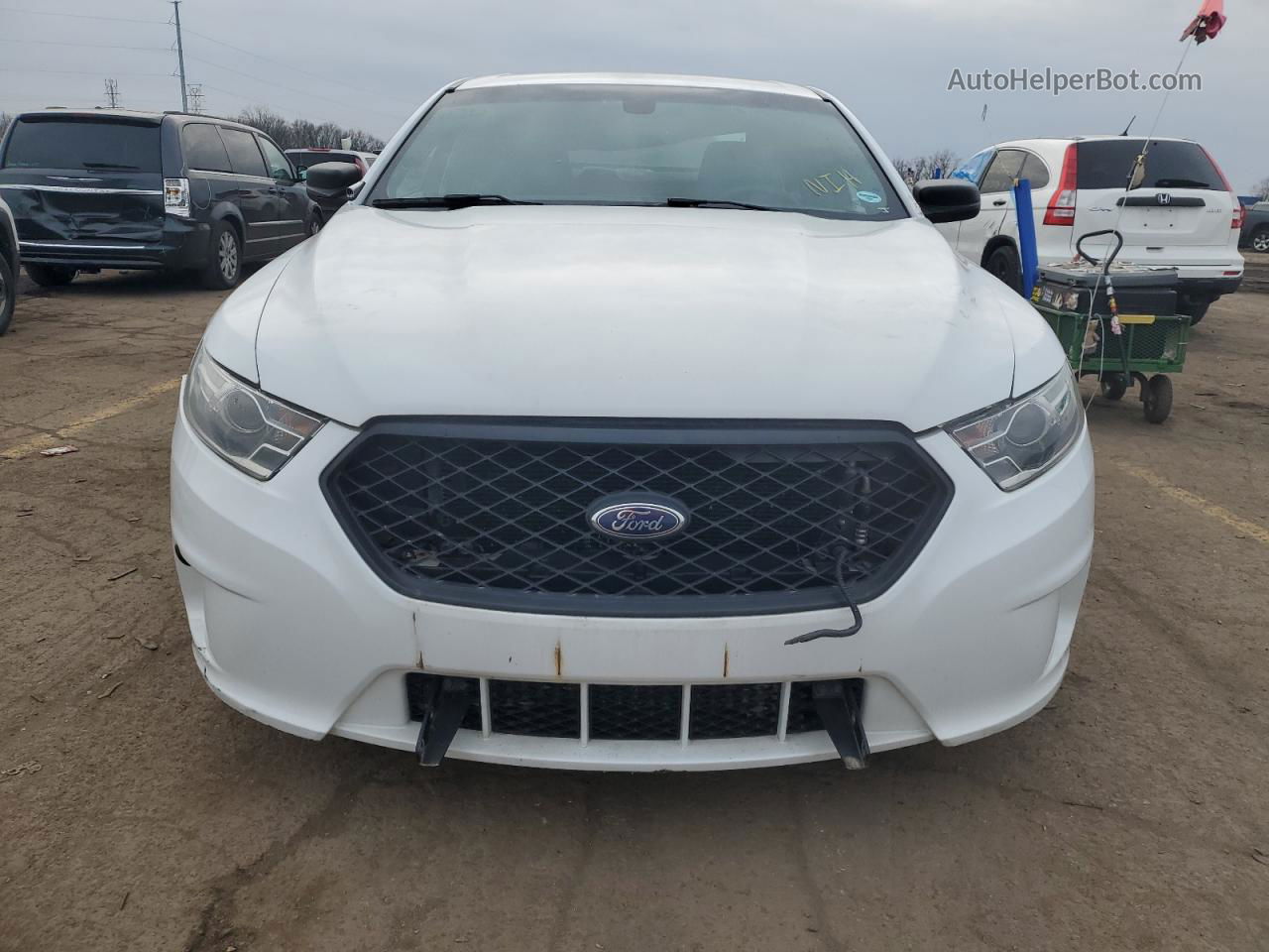 2017 Ford Taurus Police Interceptor White vin: 1FAHP2MT8HG145732