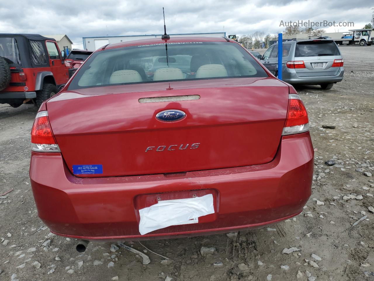 2011 Ford Focus S Red vin: 1FAHP3EN7BW133977