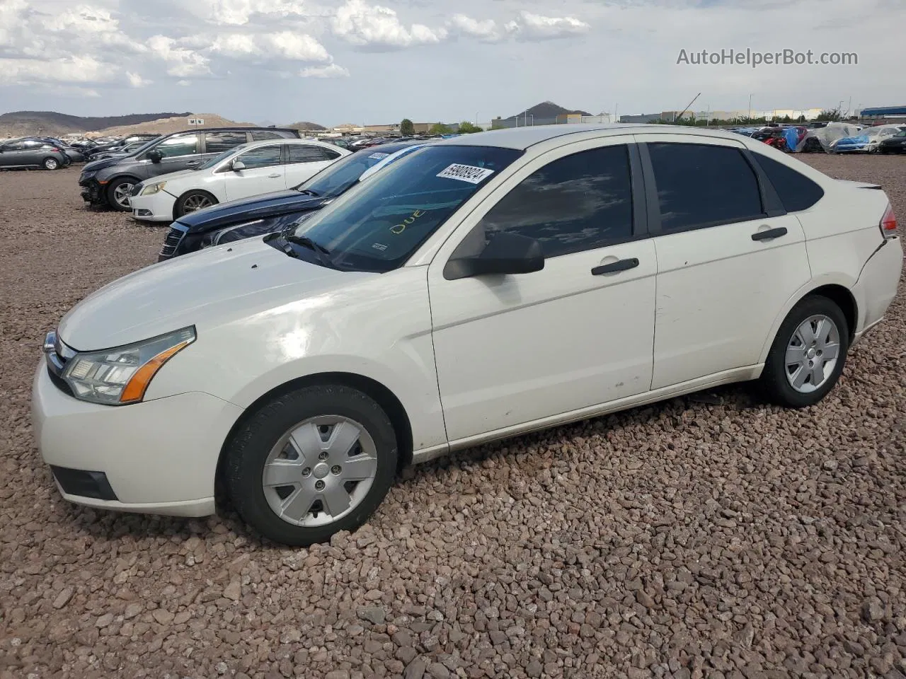 2011 Ford Focus S White vin: 1FAHP3ENXBW180081