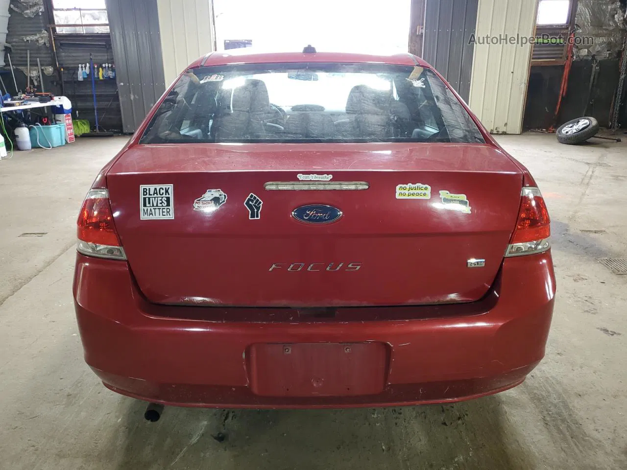 2011 Ford Focus Se Red vin: 1FAHP3FN1BW114694