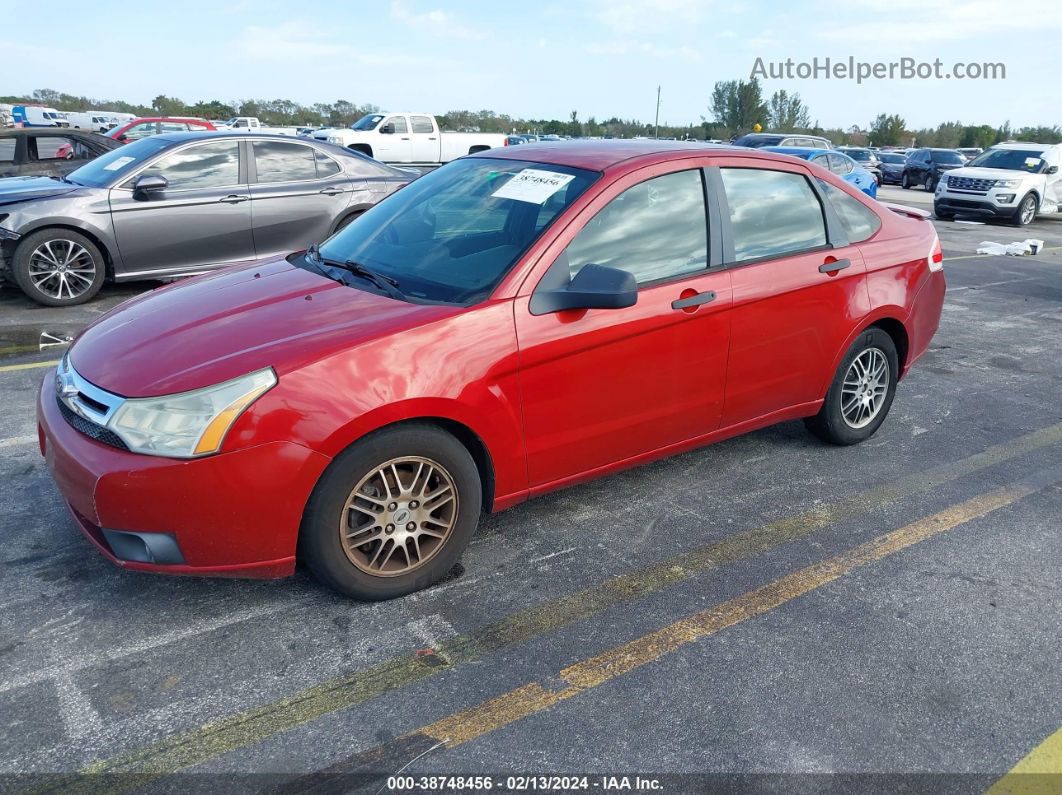 2011 Ford Focus Se Red vin: 1FAHP3FN1BW139918