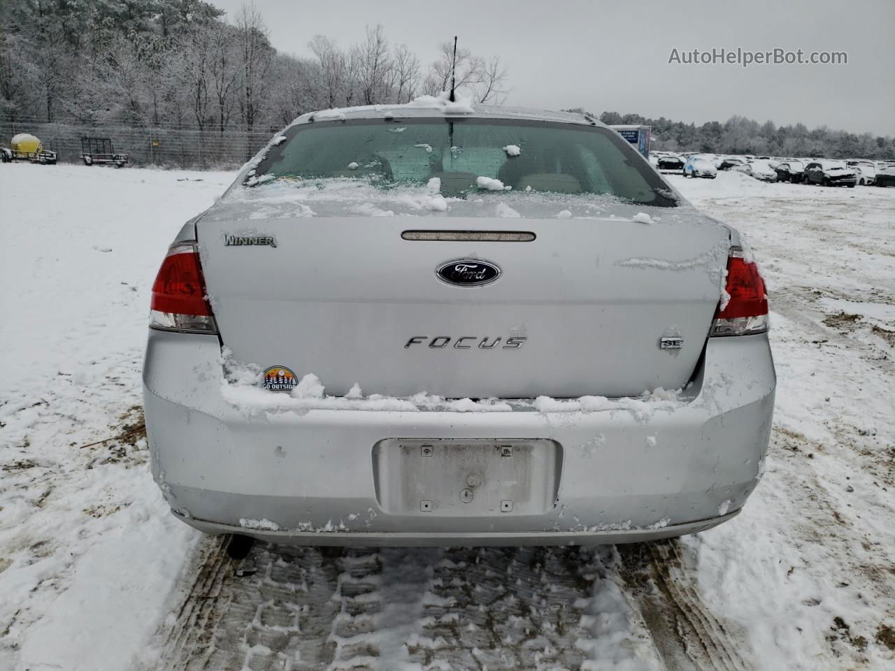 2011 Ford Focus Se Silver vin: 1FAHP3FN1BW140552