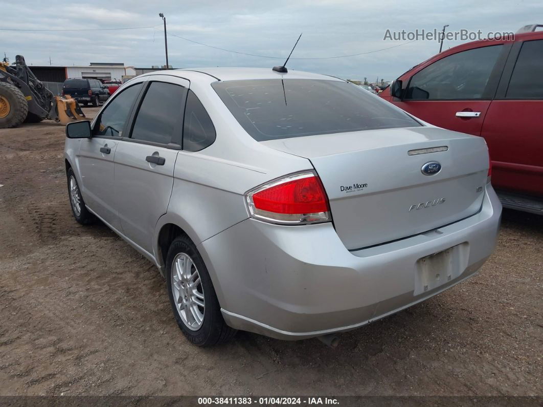 2011 Ford Focus Se Silver vin: 1FAHP3FN1BW196605