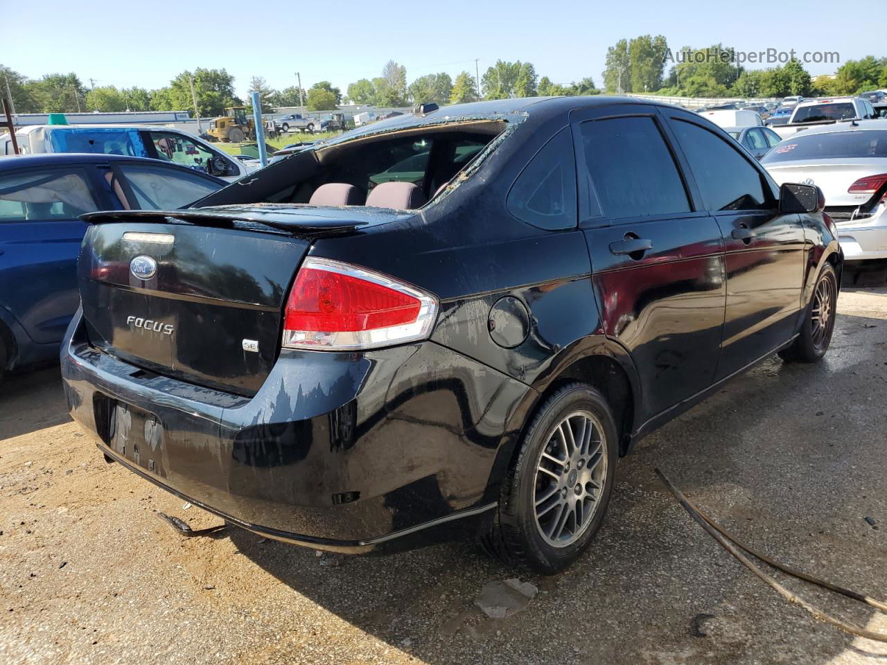 2011 Ford Focus Se Black vin: 1FAHP3FN4BW148452