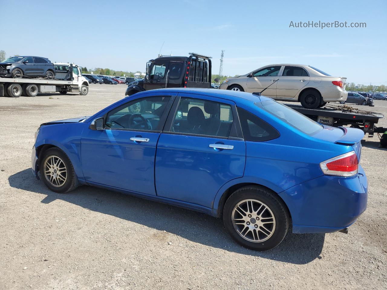 2011 Ford Focus Se Blue vin: 1FAHP3FN4BW154428