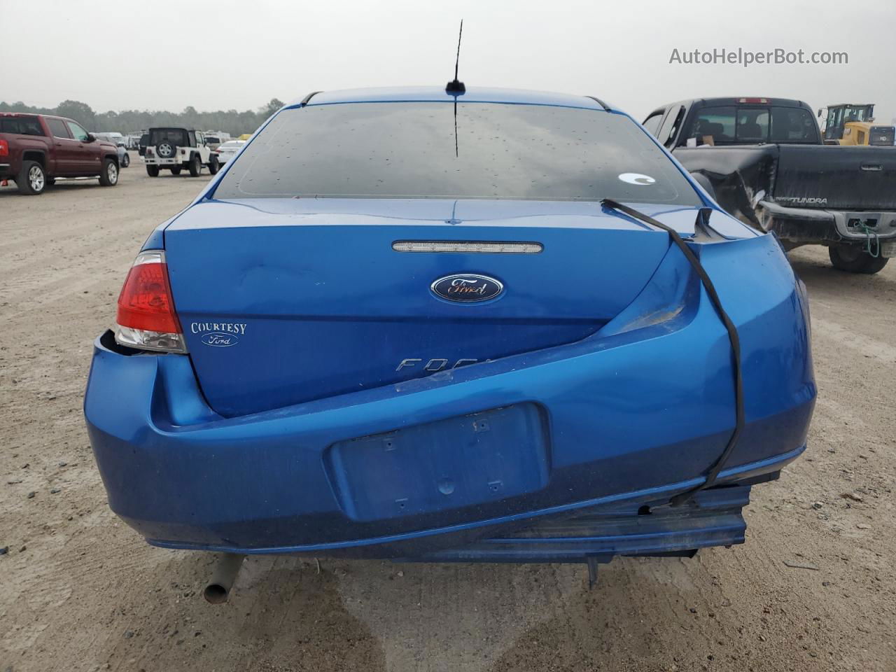 2011 Ford Focus Se Blue vin: 1FAHP3FN5BW159671