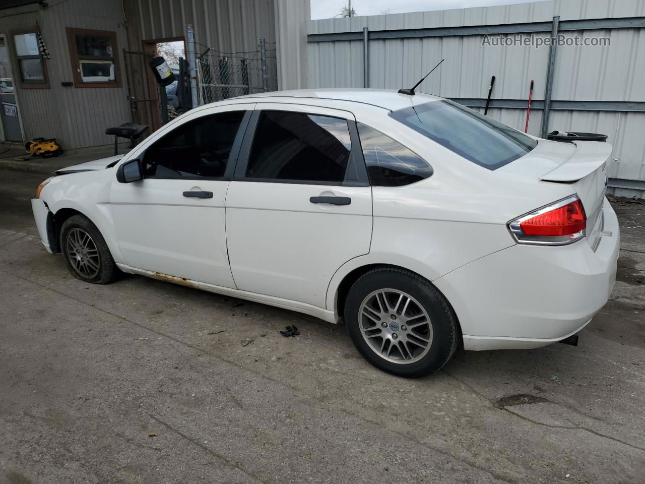 2011 Ford Focus Se White vin: 1FAHP3FN6BW163700