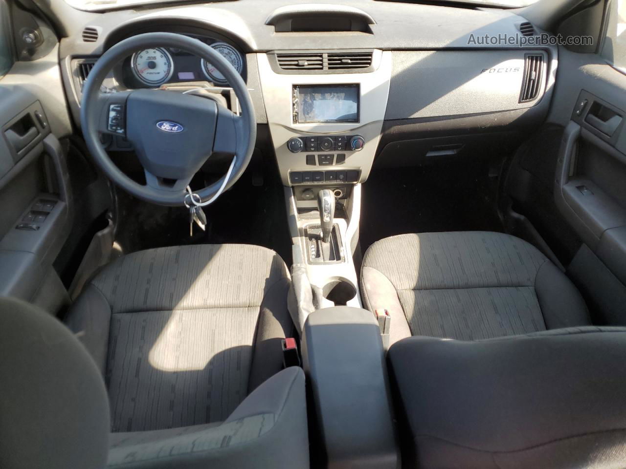 2011 Ford Focus Se Серебряный vin: 1FAHP3FN7BW126946