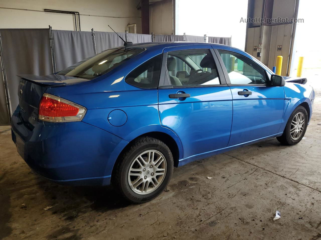 2011 Ford Focus Se Blue vin: 1FAHP3FN7BW128647