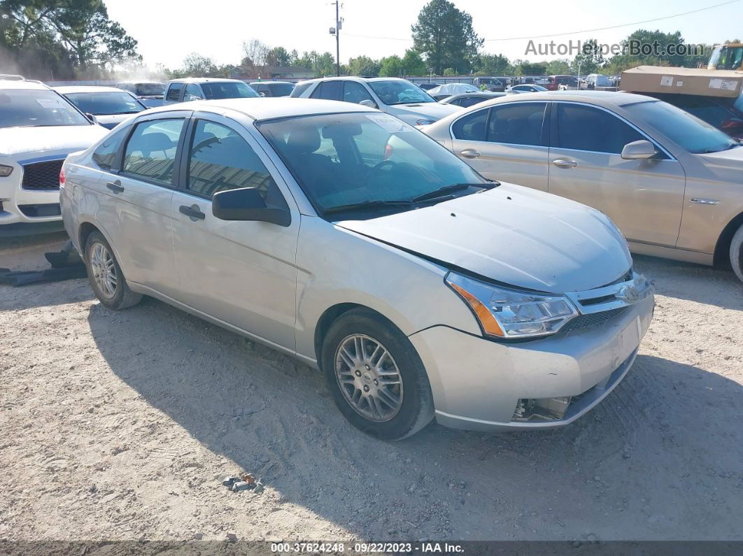 2011 Ford Focus Se Серебряный vin: 1FAHP3FN7BW174429