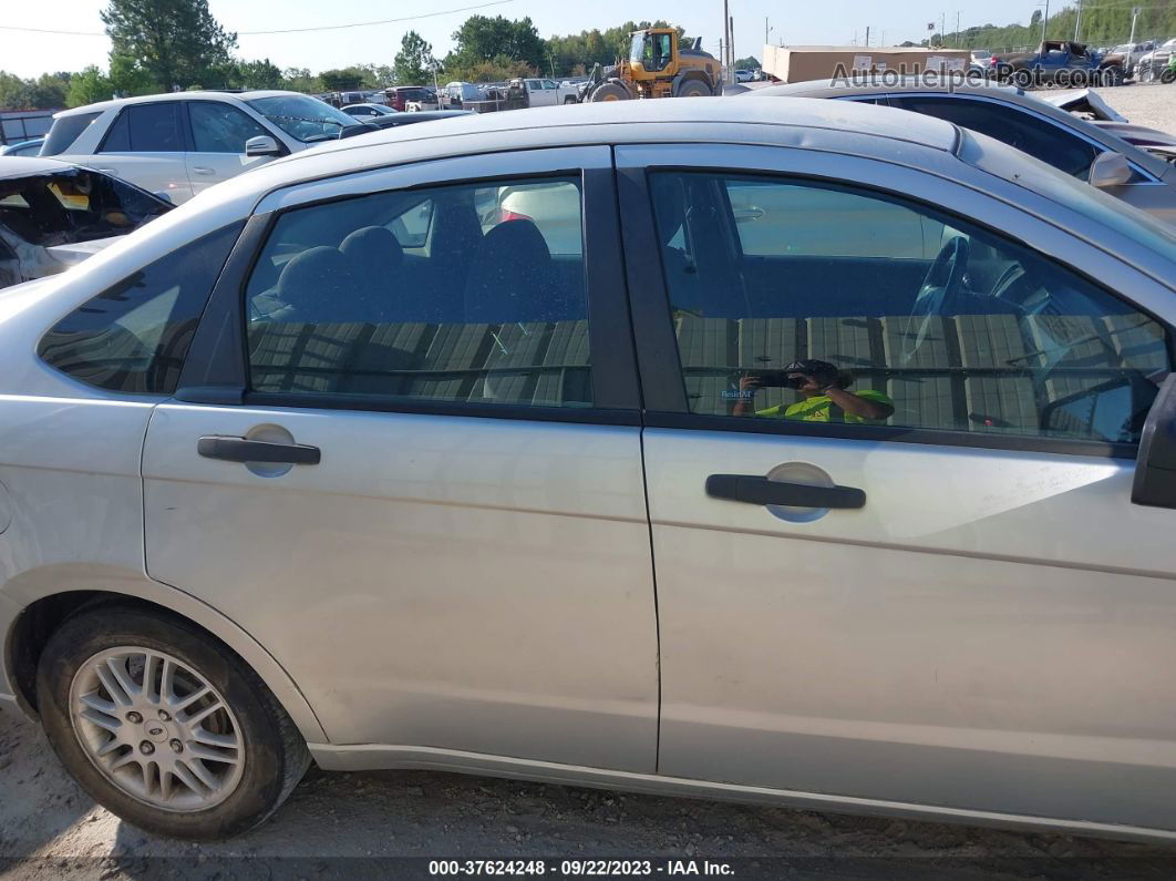 2011 Ford Focus Se Silver vin: 1FAHP3FN7BW174429