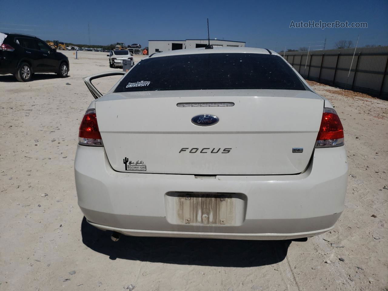 2011 Ford Focus Se White vin: 1FAHP3FN7BW202326