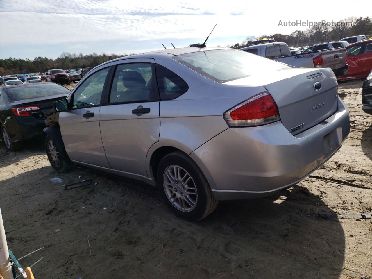 2011 Ford Focus Se Silver vin: 1FAHP3FNXBW100664