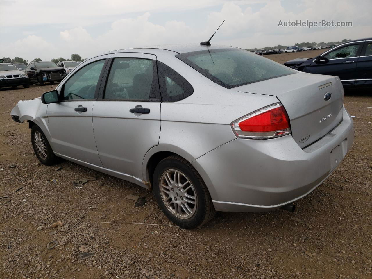 2011 Ford Focus Se Silver vin: 1FAHP3FNXBW146589