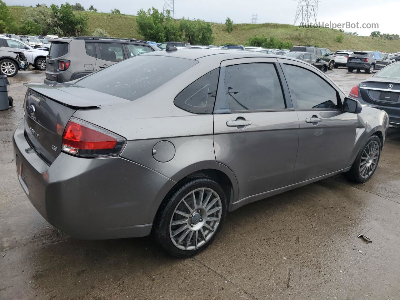 2011 Ford Focus Ses Gray vin: 1FAHP3GN3BW136307