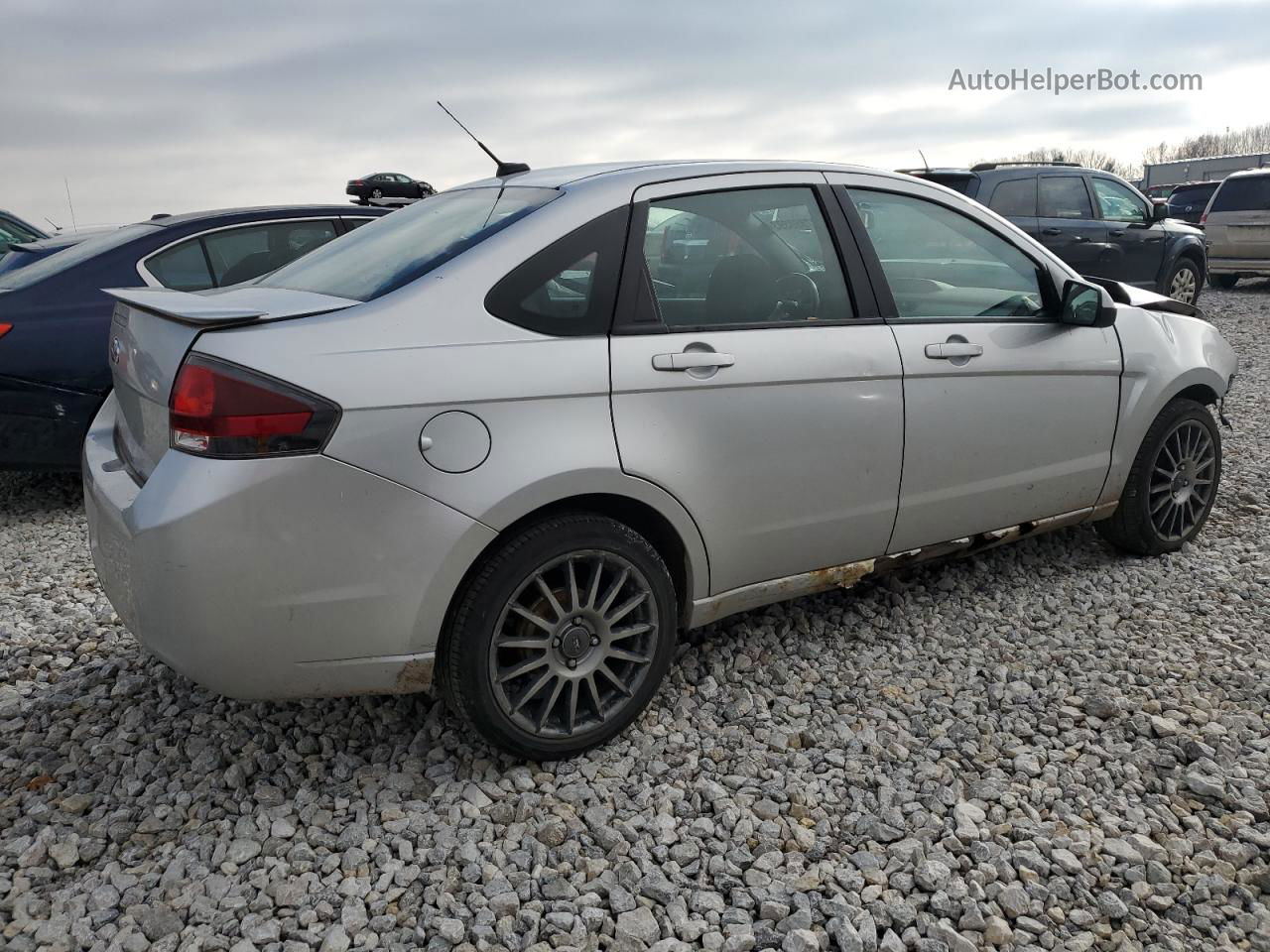 2011 Ford Focus Ses Серебряный vin: 1FAHP3GN3BW163460