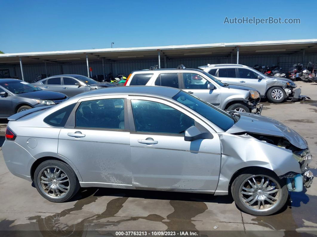 2011 Ford Focus Ses Silver vin: 1FAHP3GN8BW106428