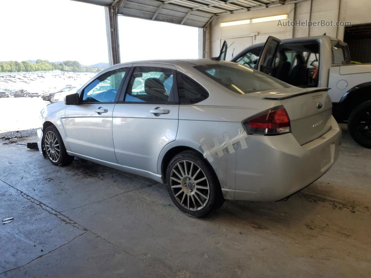 2011 Ford Focus Ses Silver vin: 1FAHP3GN8BW144855