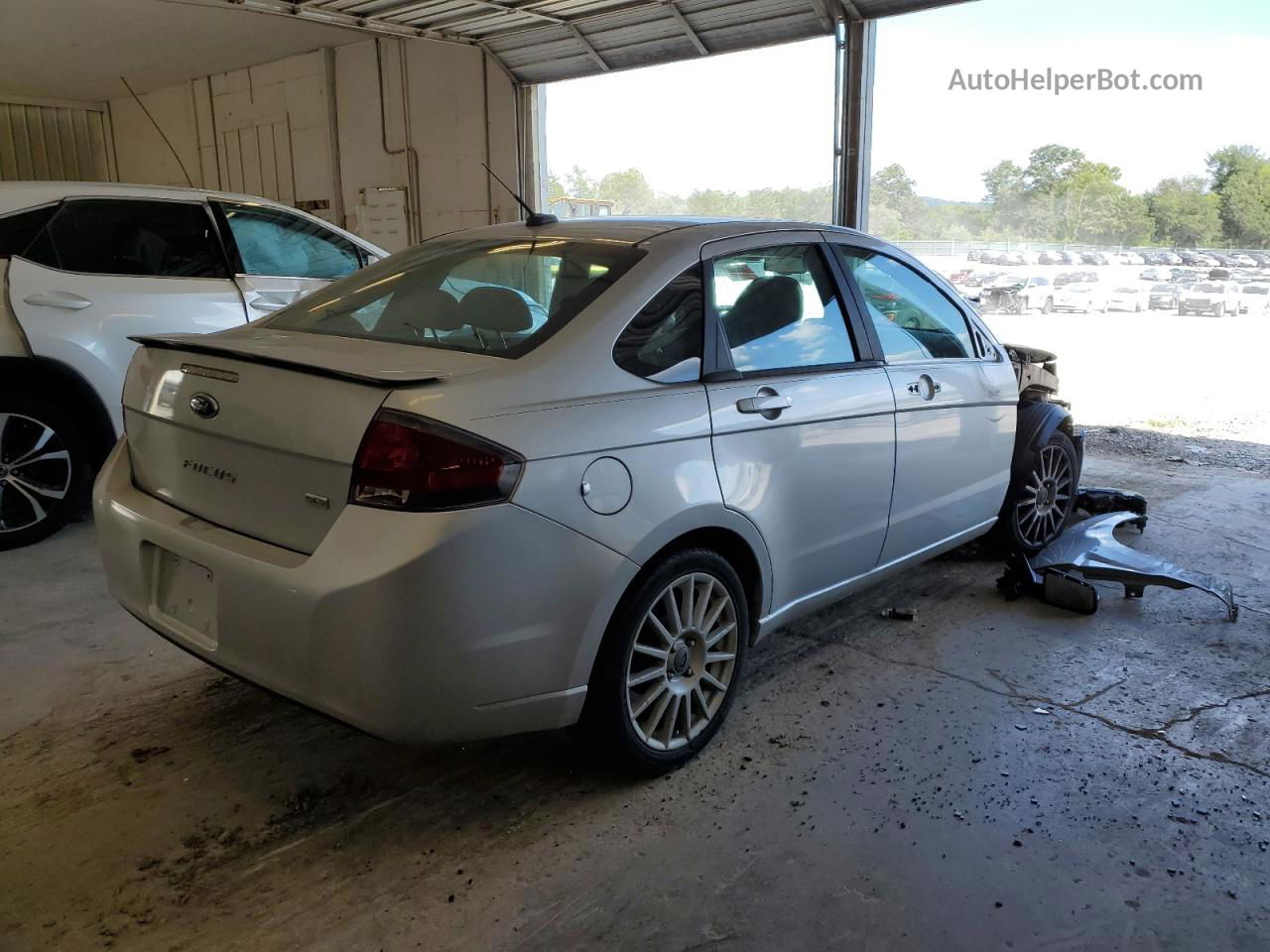 2011 Ford Focus Ses Silver vin: 1FAHP3GN8BW144855