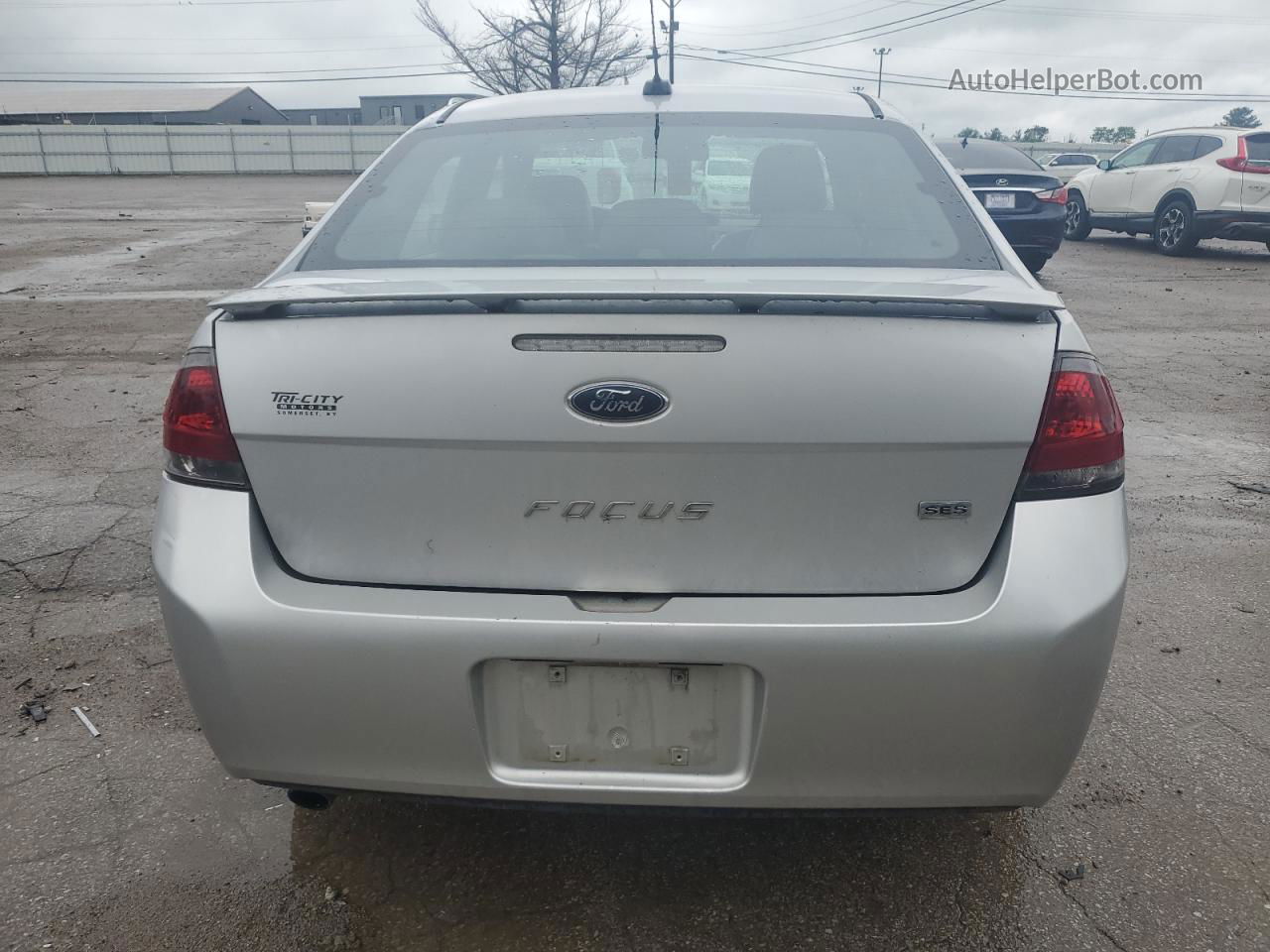 2011 Ford Focus Ses Silver vin: 1FAHP3GNXBW107385