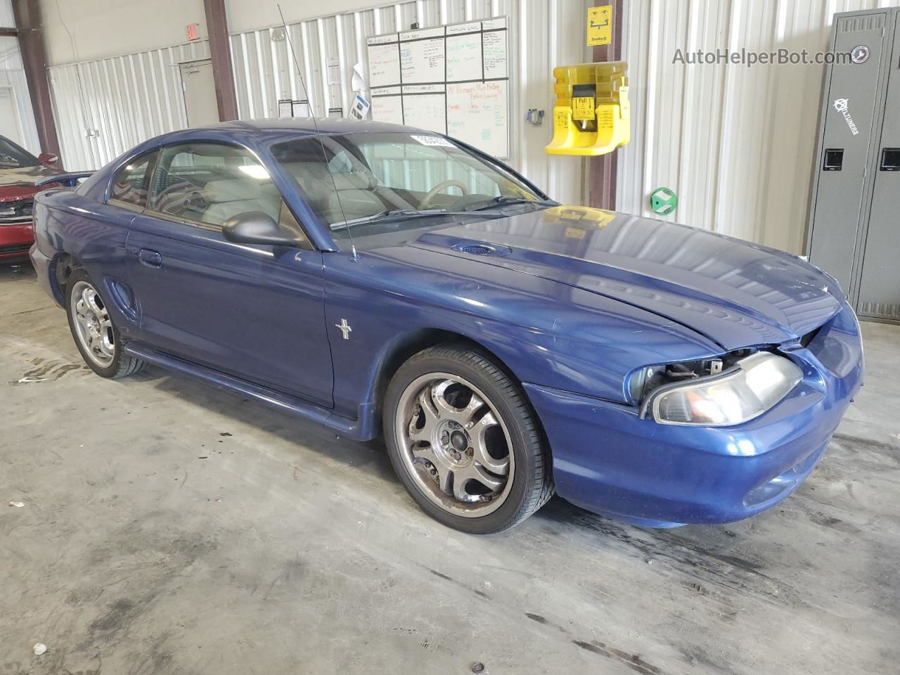 1997 Ford Mustang  Синий vin: 1FALP404XVF142336