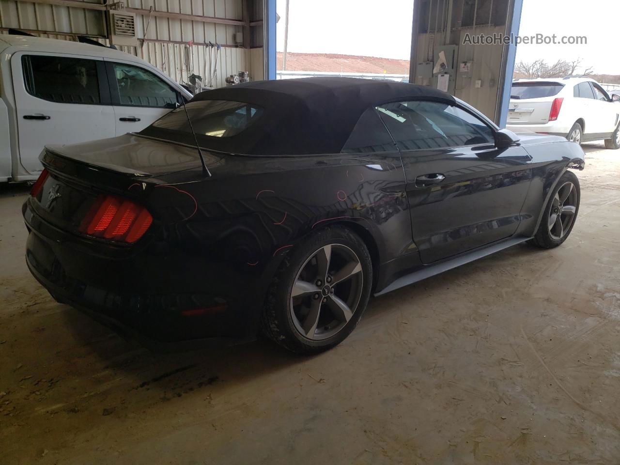 2015 Ford Mustang  Black vin: 1FATP8EM2F5419083