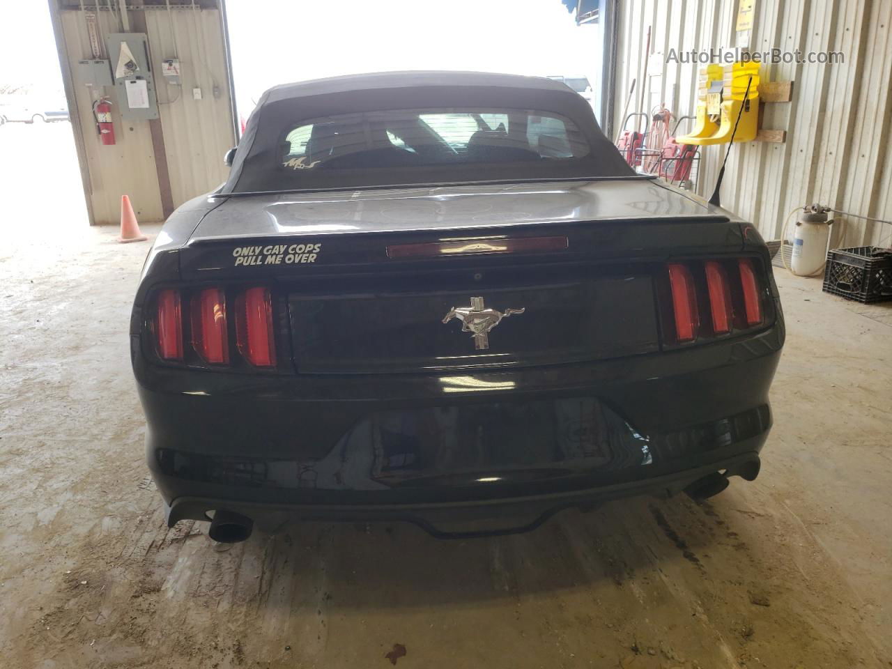 2015 Ford Mustang  Black vin: 1FATP8EM2F5419083