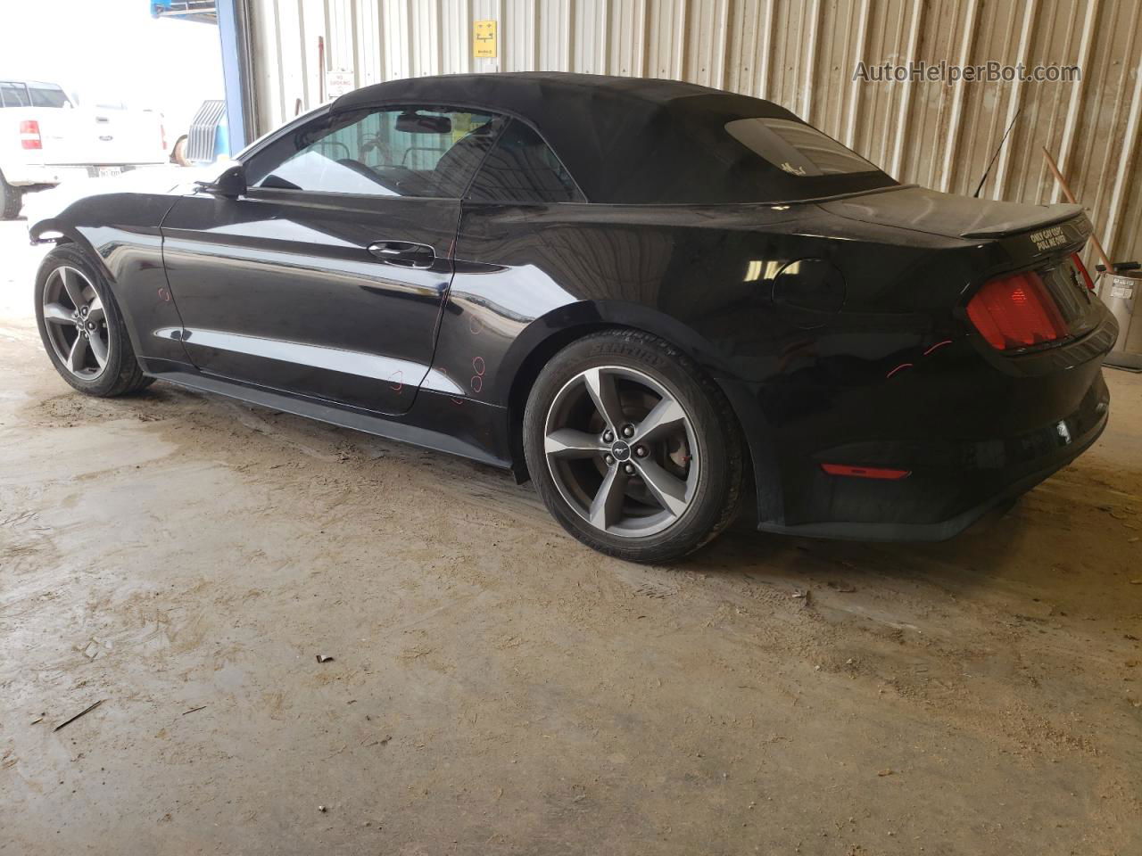 2015 Ford Mustang  Black vin: 1FATP8EM2F5419083