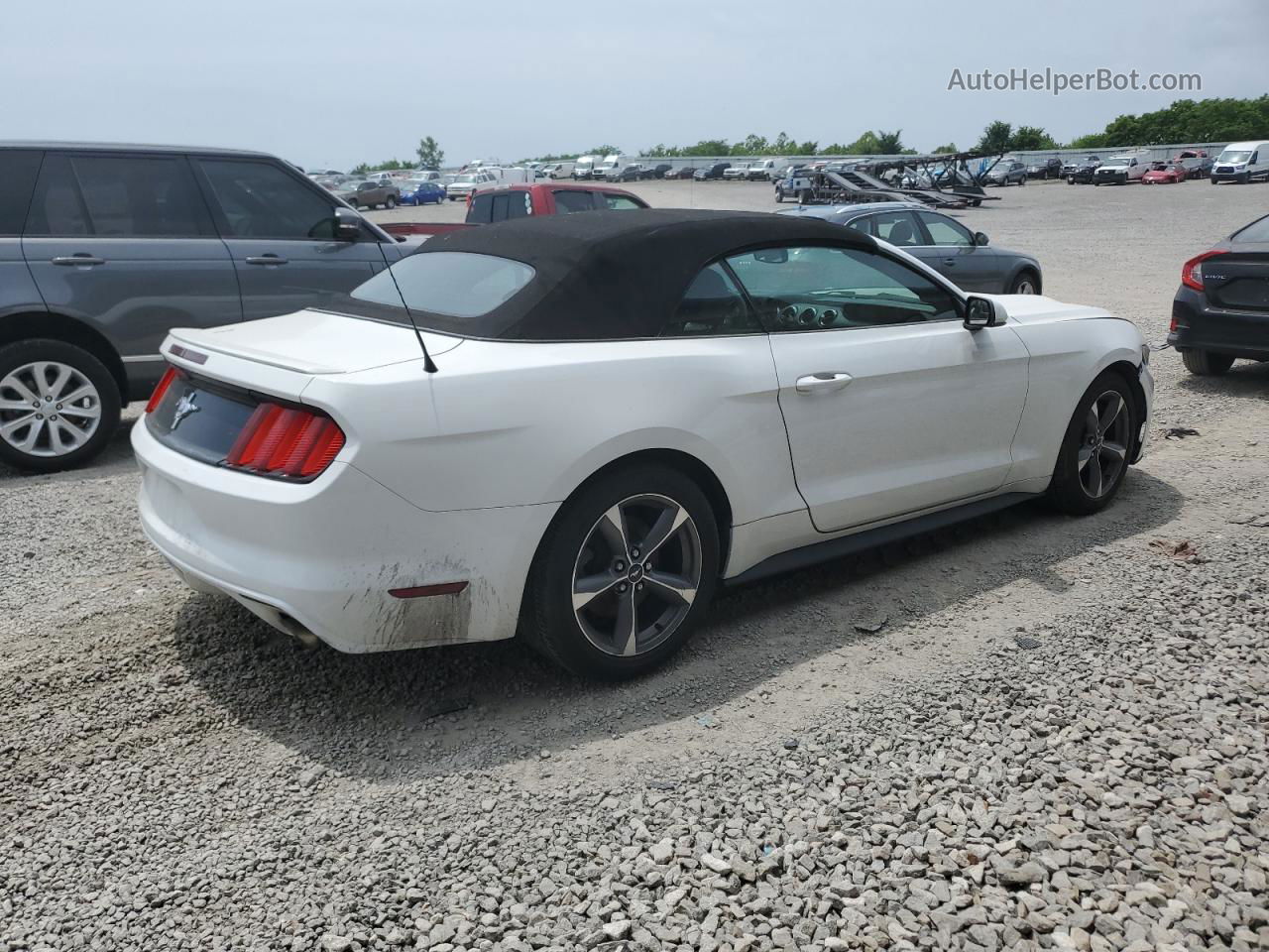 2015 Ford Mustang  White vin: 1FATP8EM3F5326878