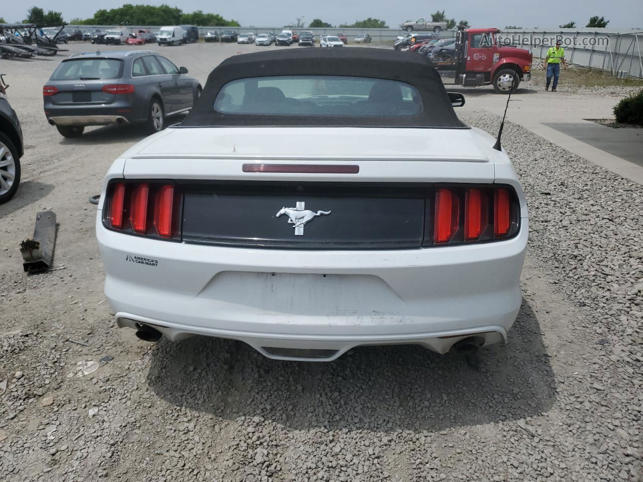 2015 Ford Mustang  White vin: 1FATP8EM3F5326878