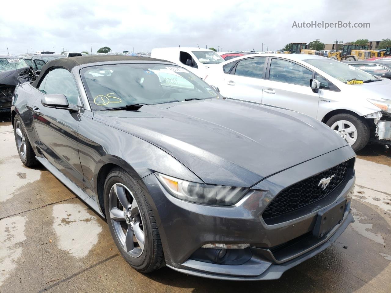 2015 Ford Mustang  Gray vin: 1FATP8EM3F5409632