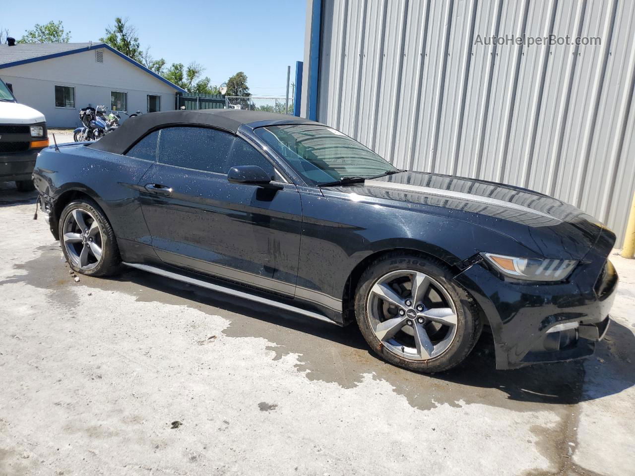 2015 Ford Mustang  Черный vin: 1FATP8EM4F5387365