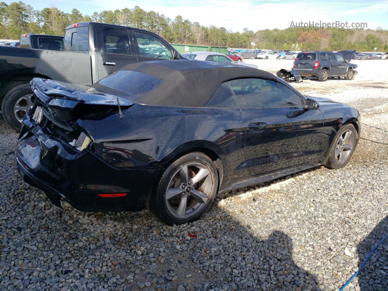 2015 Ford Mustang  Black vin: 1FATP8EM9F5330434