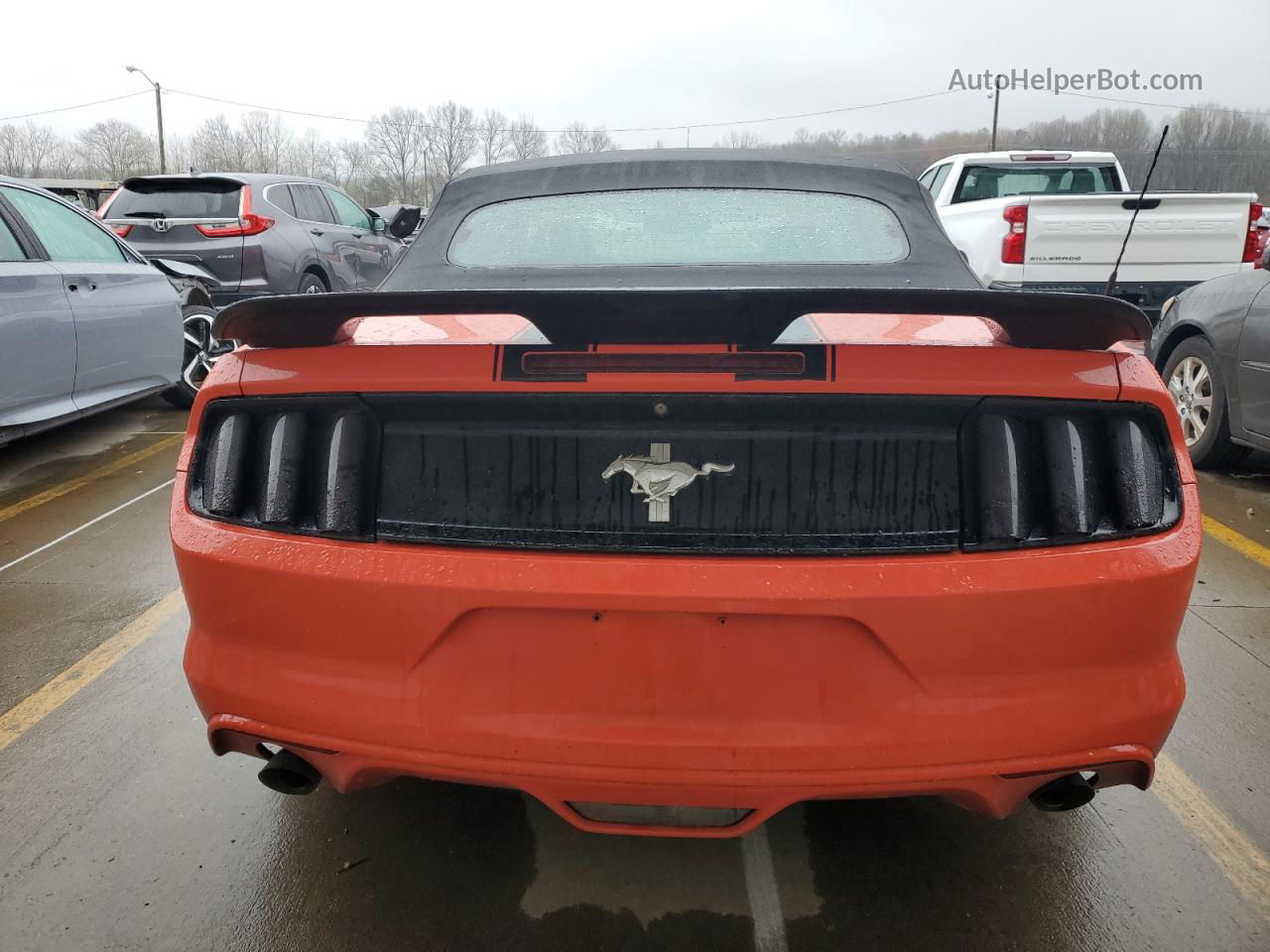 2015 Ford Mustang  Оранжевый vin: 1FATP8EM9F5371663