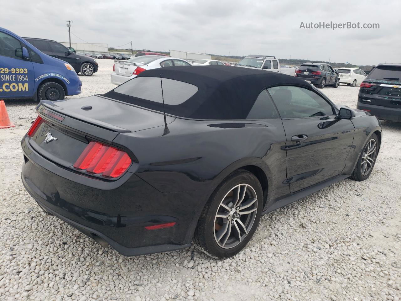 2015 Ford Mustang  Black vin: 1FATP8UH0F5419345