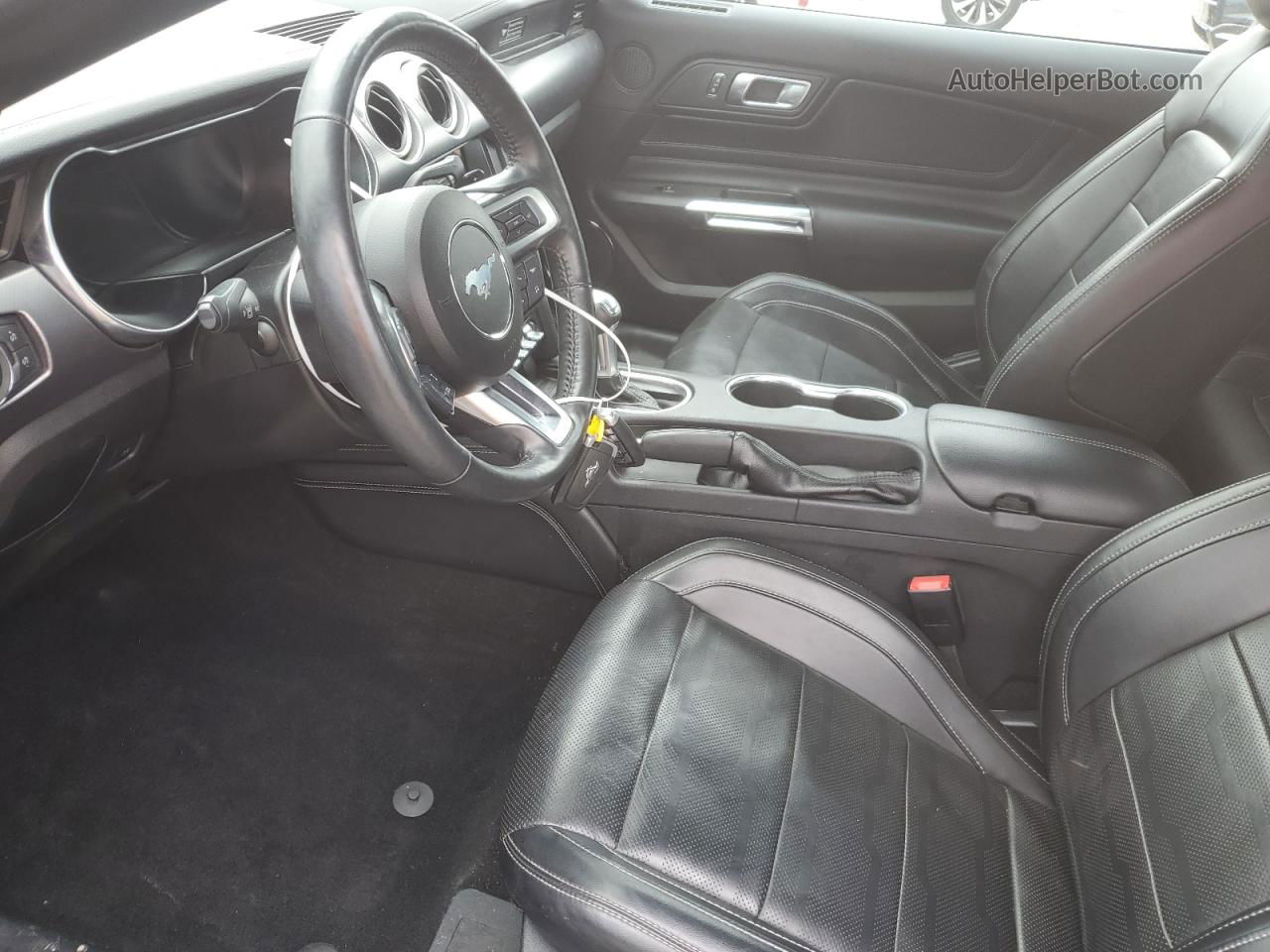 2020 Ford Mustang  Black vin: 1FATP8UH1L5138599