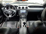 2020 Ford Mustang  Серебряный vin: 1FATP8UH6L5111978