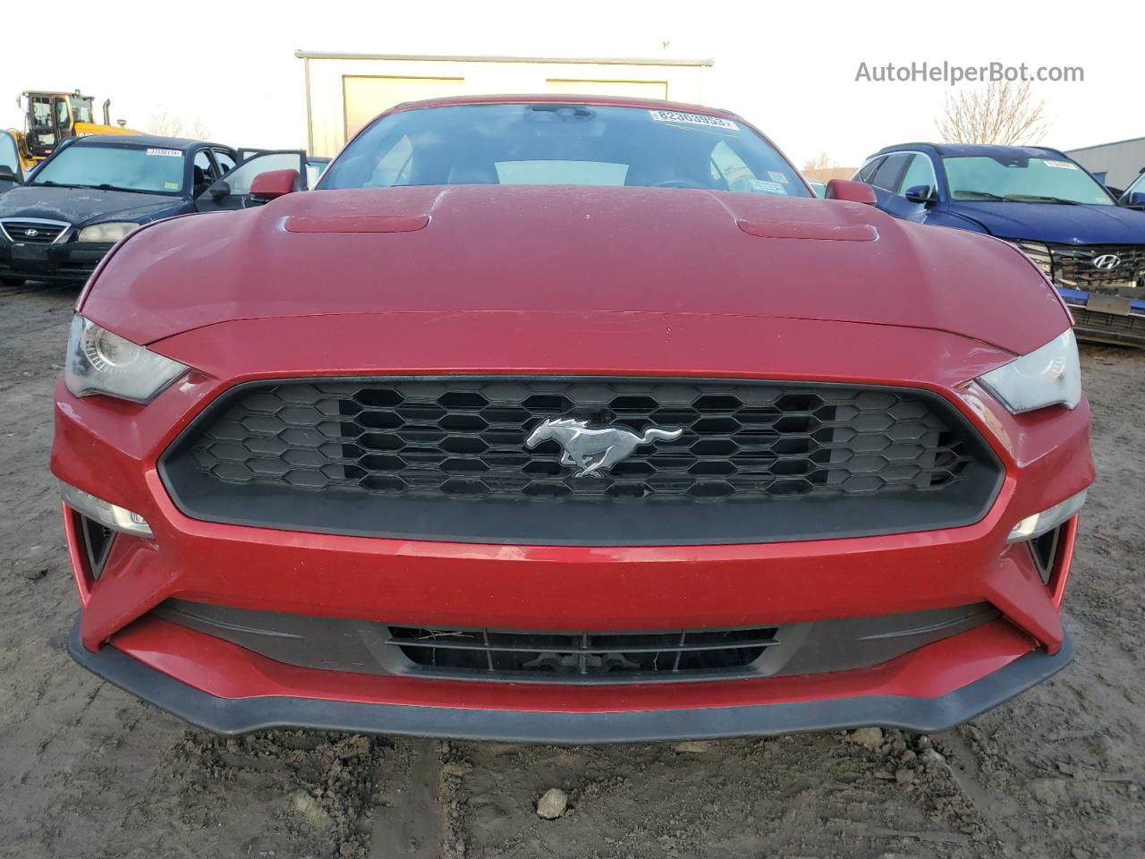 2020 Ford Mustang  Красный vin: 1FATP8UH6L5157472