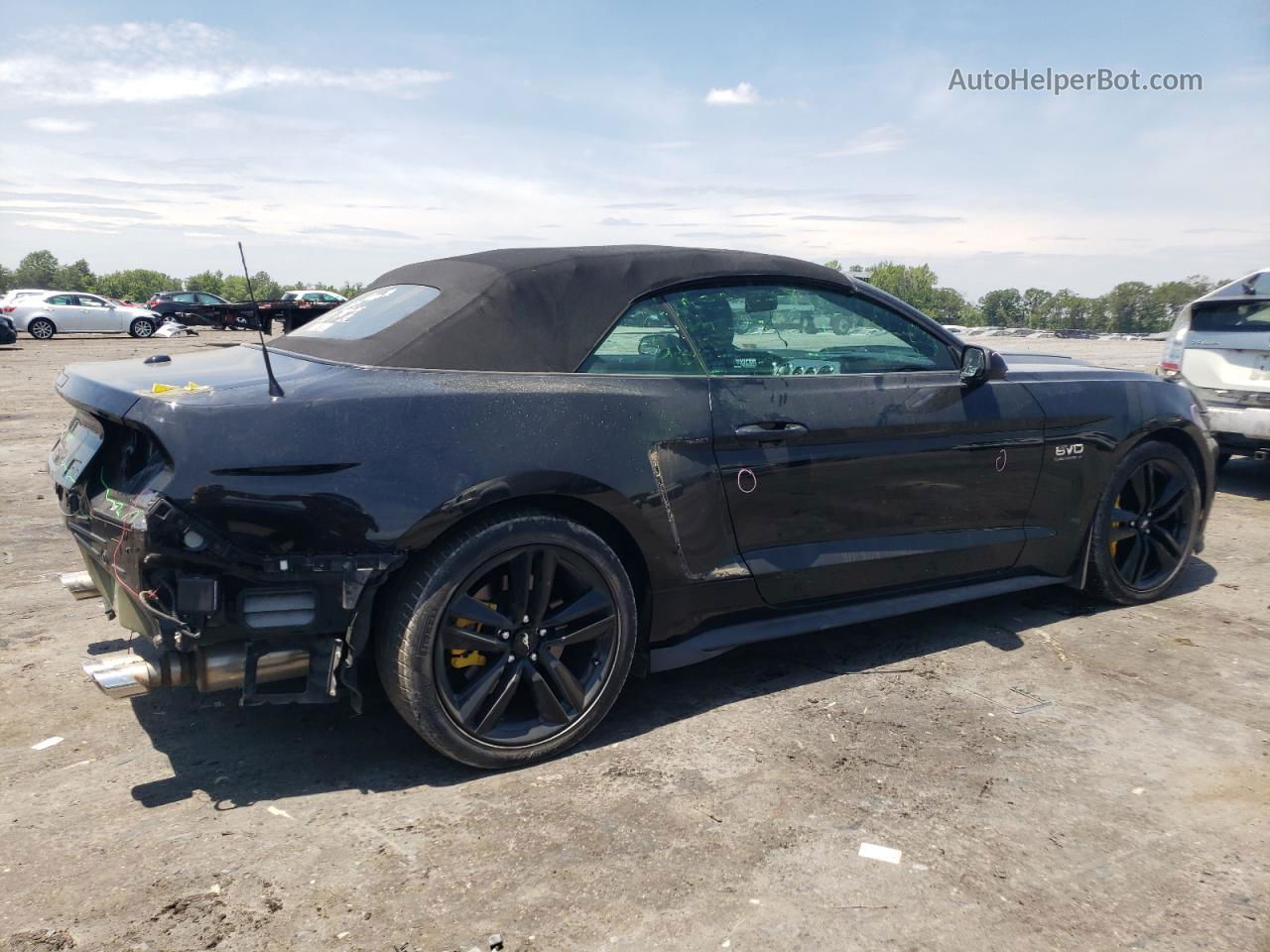 2016 Ford Mustang  Black vin: 1FATP8UH8G5326722