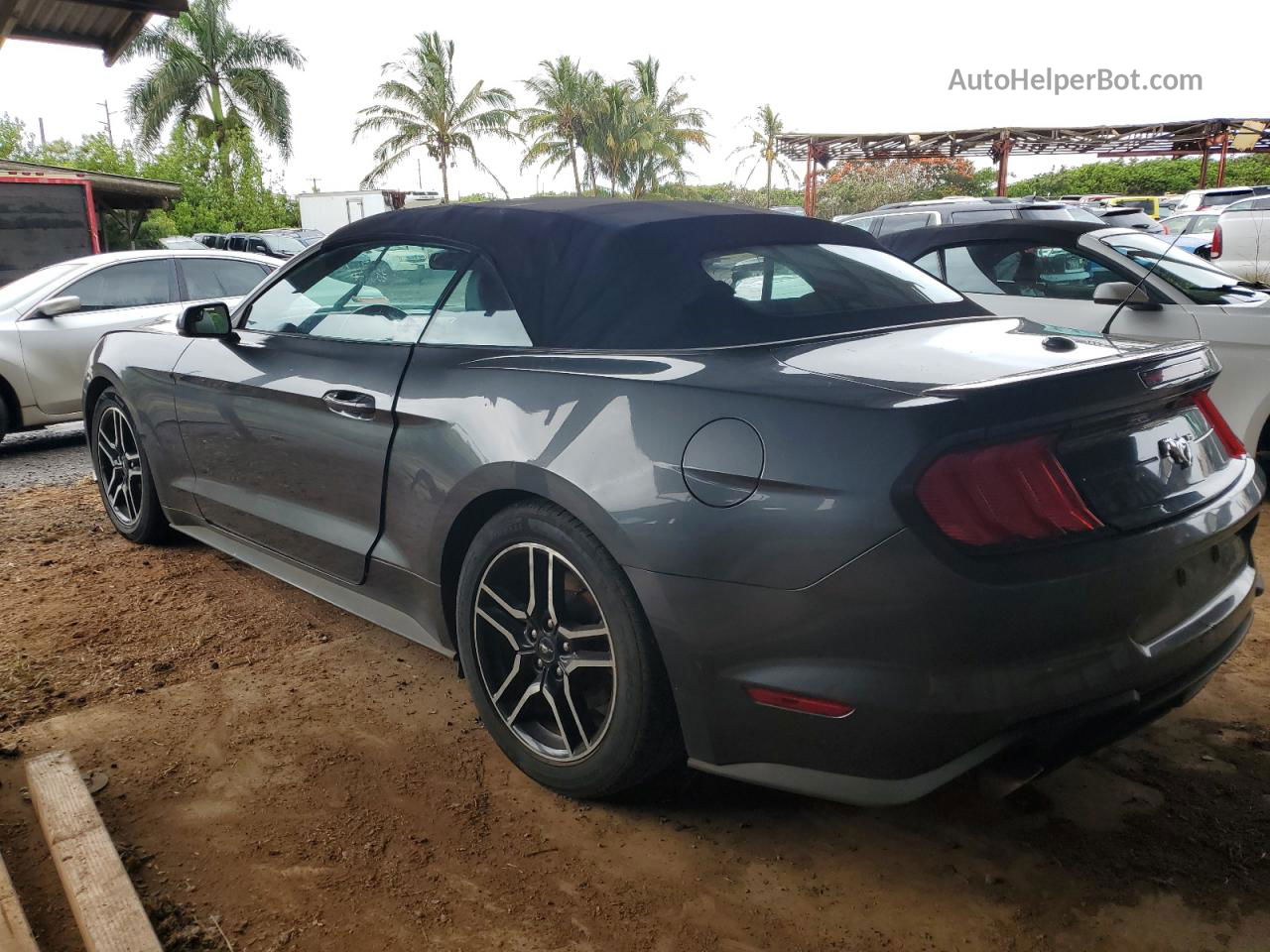 2020 Ford Mustang  Gray vin: 1FATP8UH8L5112632