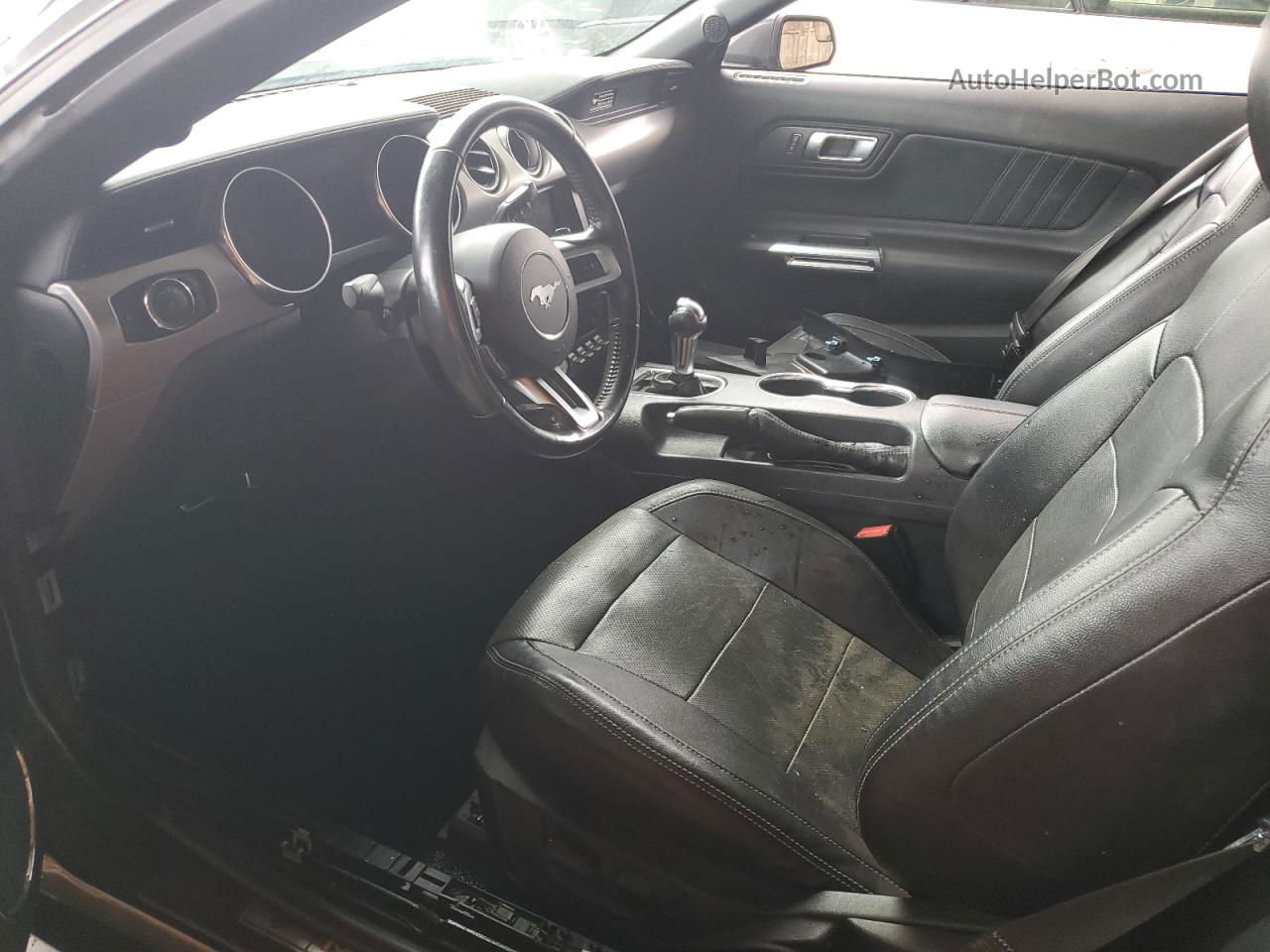 2020 Ford Mustang  Gray vin: 1FATP8UH8L5112632