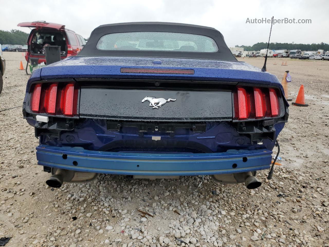 2016 Ford Mustang  Синий vin: 1FATP8UH9G5241999