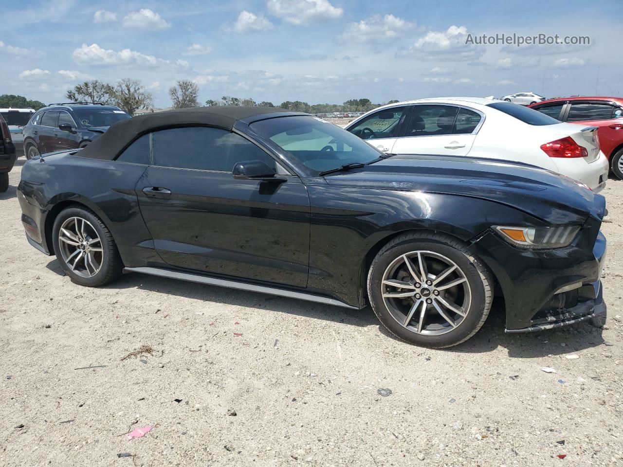 2016 Ford Mustang  Black vin: 1FATP8UH9G5280530