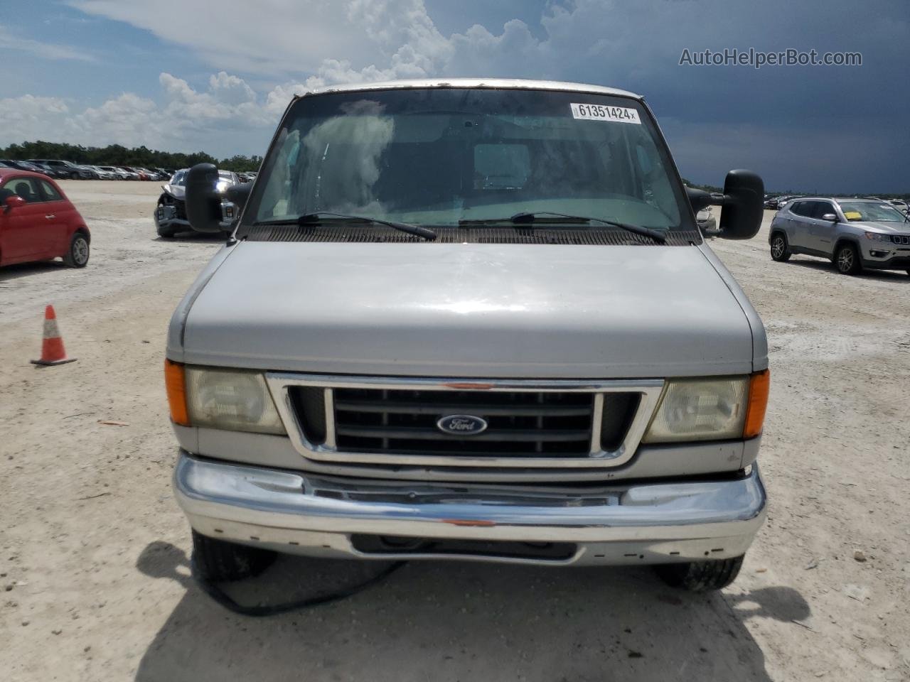 2007 Ford Econoline E350 Super Duty Wagon Gray vin: 1FBNE31L07DB28487