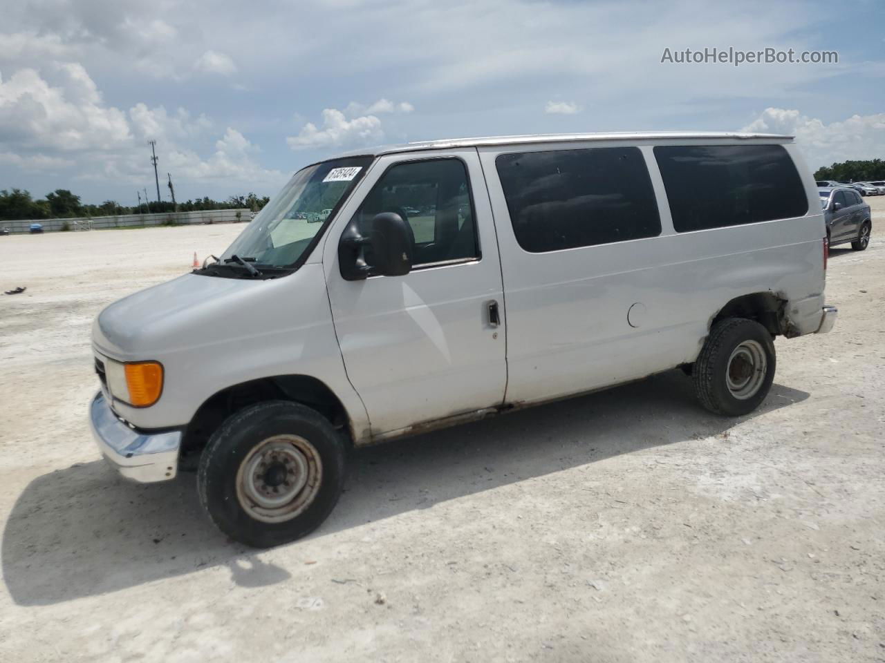 2007 Ford Econoline E350 Super Duty Wagon Gray vin: 1FBNE31L07DB28487