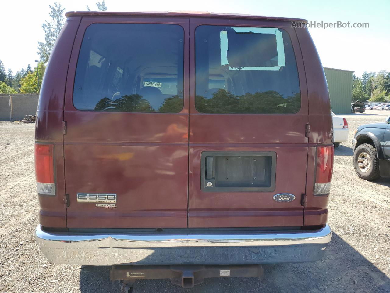 2007 Ford Econoline E350 Super Duty Wagon Burgundy vin: 1FBNE31L27DA75274