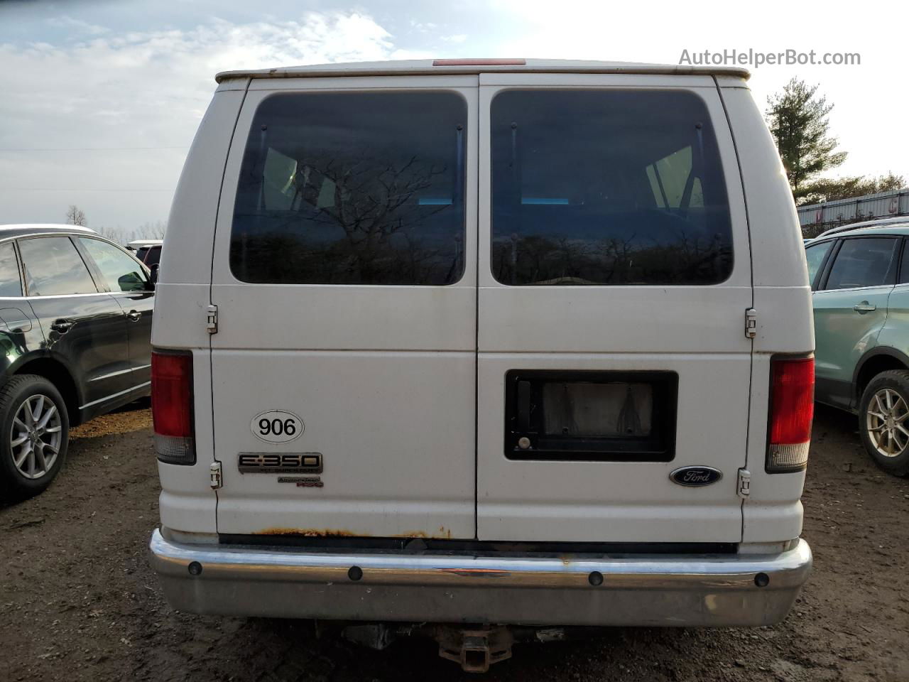 2008 Ford Econoline E350 Super Duty Wagon White vin: 1FBNE31L28DB14947