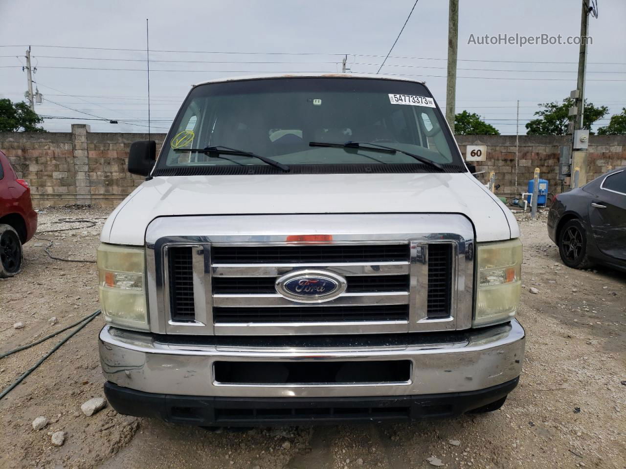 2008 Ford Econoline E350 Super Duty Wagon White vin: 1FBNE31L28DB25804