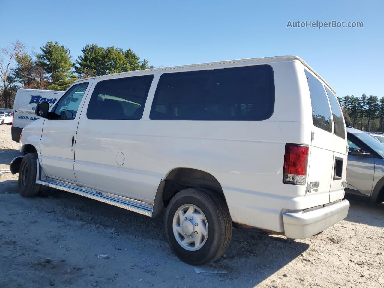 2007 Ford Econoline E350 Super Duty Wagon White vin: 1FBNE31L37DB13174